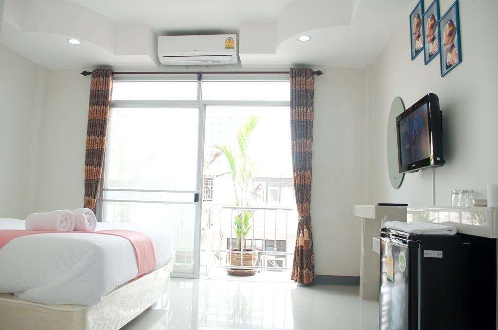 Motel Sabai Sabai House Pattaya Zimmer foto