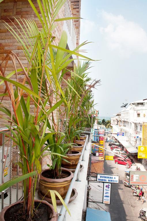 Motel Sabai Sabai House Pattaya Zimmer foto